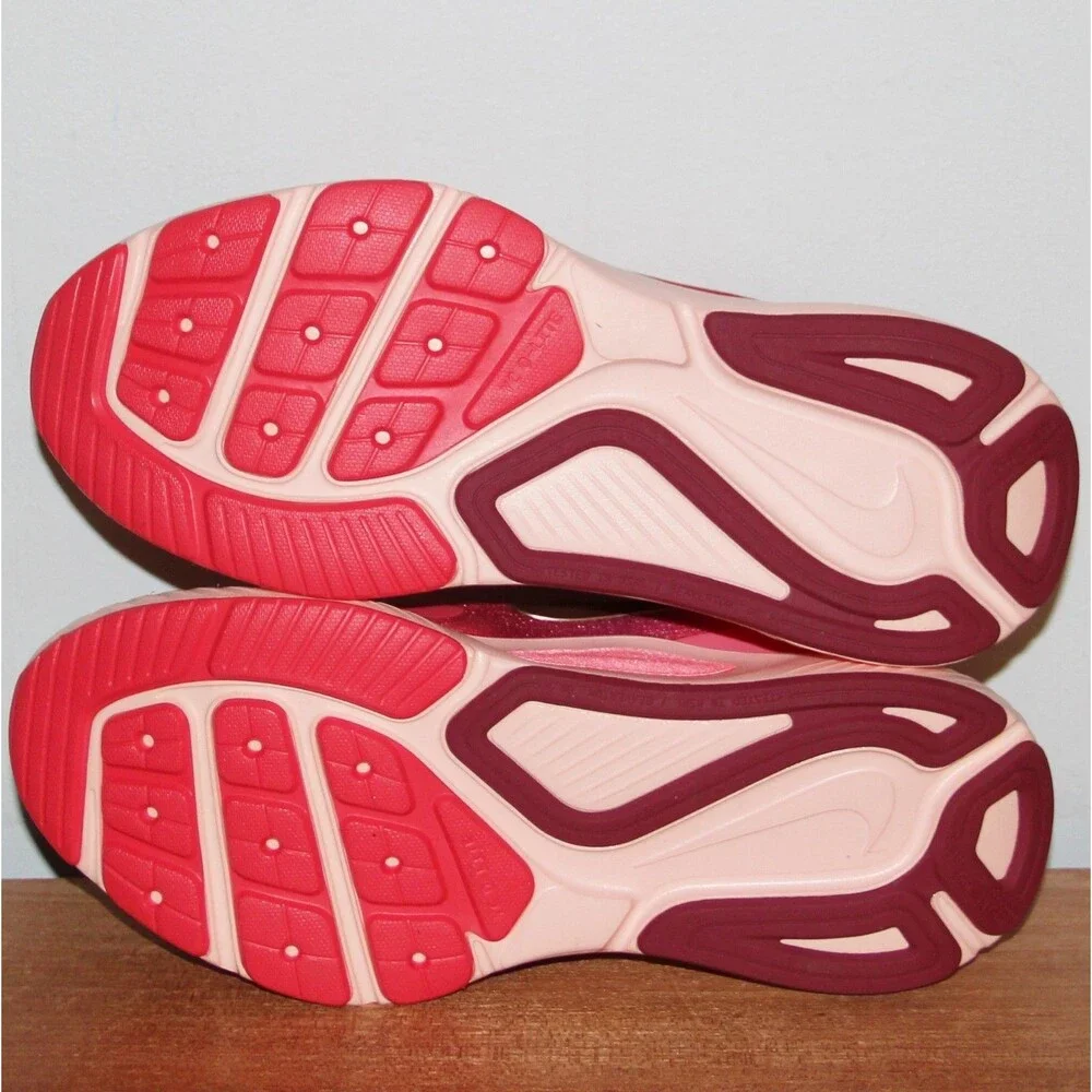 Nike Structrue 26 SE Running Shoes Women 7 Ember Glow